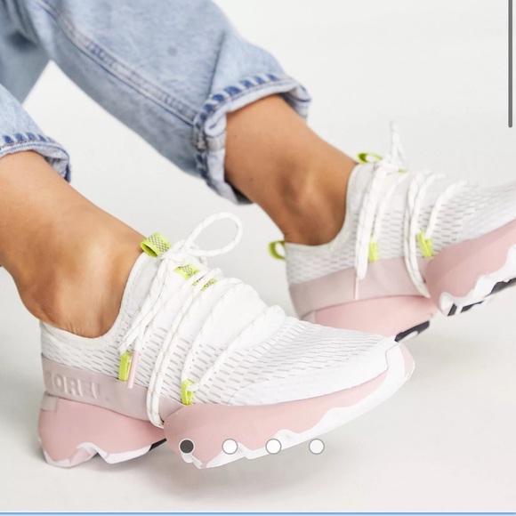 SOREL Kinetic Impact Lace Sneaker,white,eraser pink new comes with original box - Picture 4 of 6